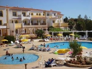 Luna Hotel Luz Bay
