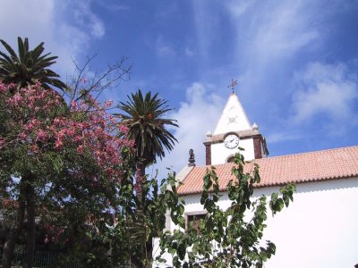 Vila Baleira: Igreja