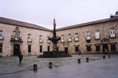 Antigo Paço Arquiepiscopal: Chafariz dos Castelos